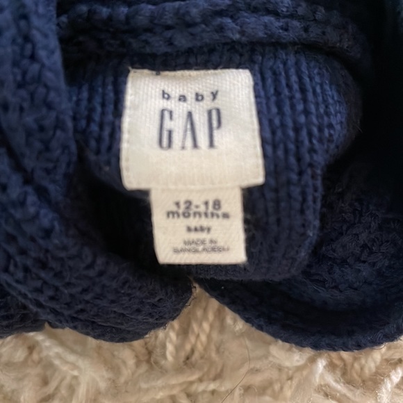 Navy button down Baby Gap 12-18mths cable knit sweater - Picture 3 of 4